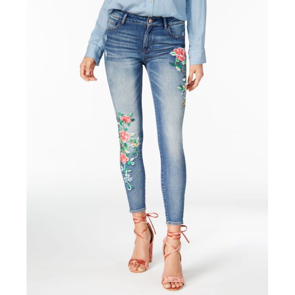 M1858 Embroidered Skinny Jeans